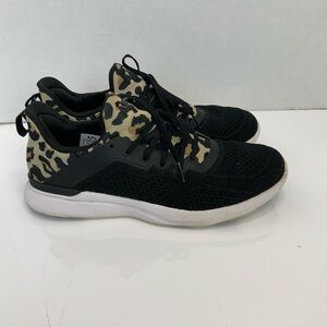 APL Women's Sz 9 Techloom Tracer Black Leopard Training Shoes Sneakers